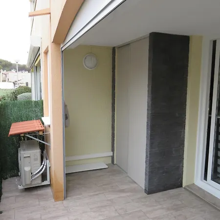 Apartment A 100 M Du Village Naturiste *